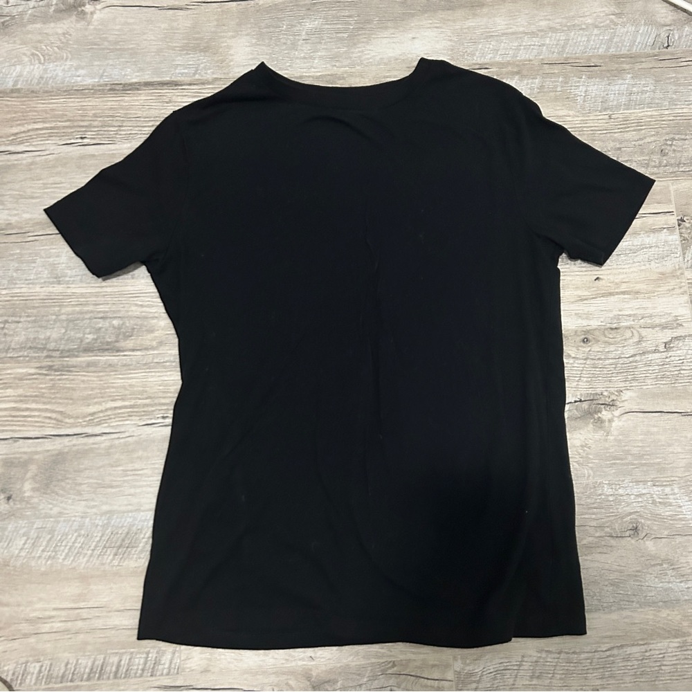 BOYS OLD NAVY BLACK T-SHIRT